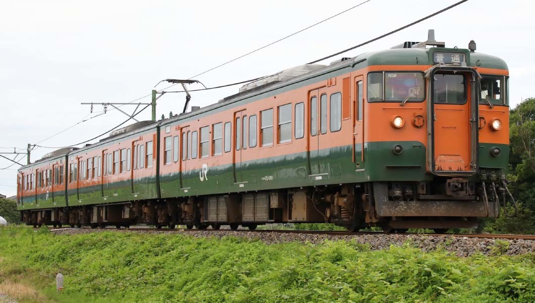 東日本最後の115系の聖地「越後線」−− 新潟を走るローカル線10の秘密