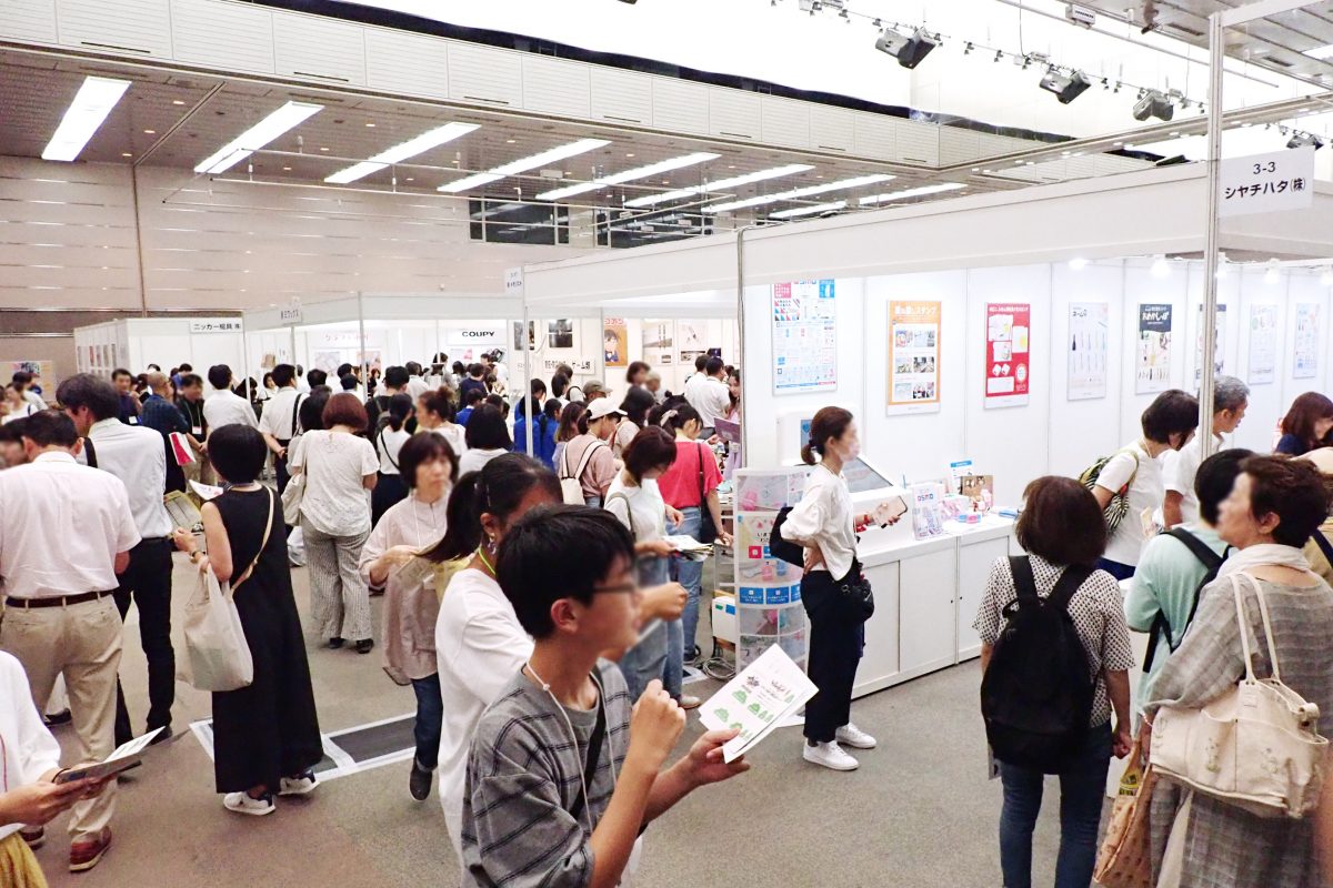 ↑一般入場開始直後にはもうこんな感じに。とにかく熱気がスゴい