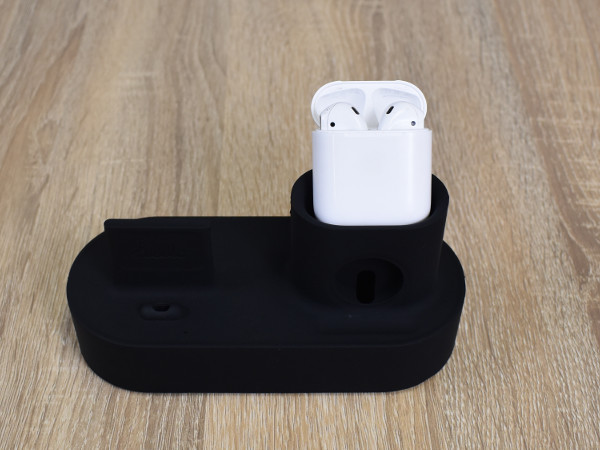 3種の神器をスッキリ整頓！ Apple製品専用のスタンド「Charging Hub」レビュー
