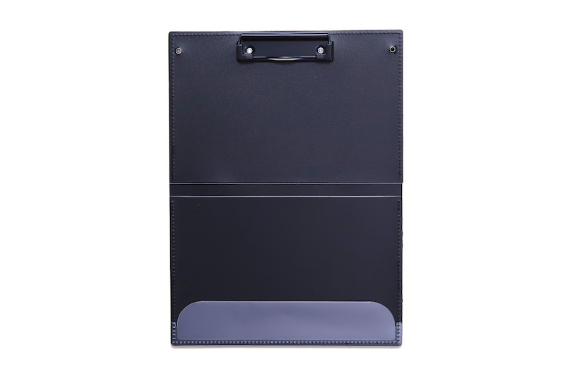↑ナカバヤシ「折りたたみクリップボード」(920円+税)