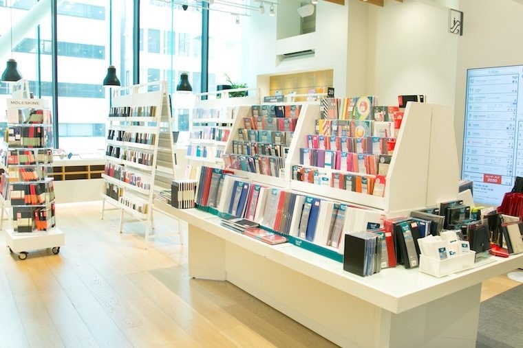 やっぱりアナログの手帳がいい！「銀座 伊東屋」おすすめの2020年版手帳＆便利小物