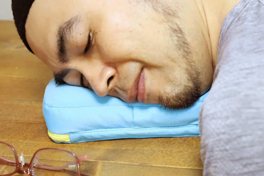 ↑さらもちタイプはしっとりと肌にフィットするのがとても気持ち良い。これはガチで寝れるわー
