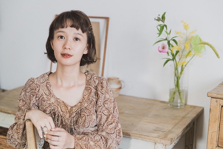 トレンドよりストーリー性。モデルの“しばさき”こと柴田紗希の意外なファッション観