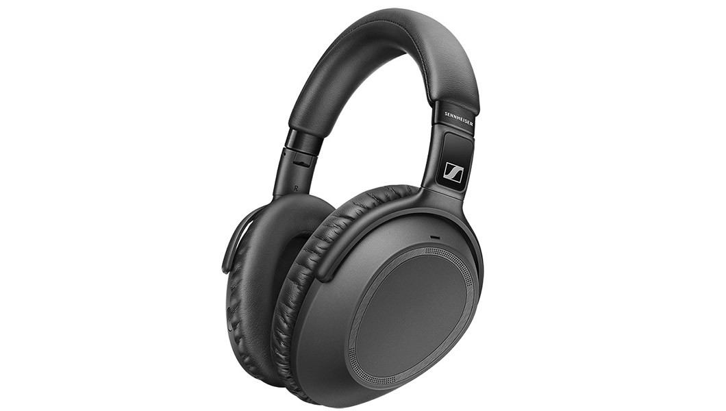 通勤や出張をイイ音で楽しくする! ゼンハイザーのノイキャン対応ワイヤレスヘッドホン「PXC 550-II」