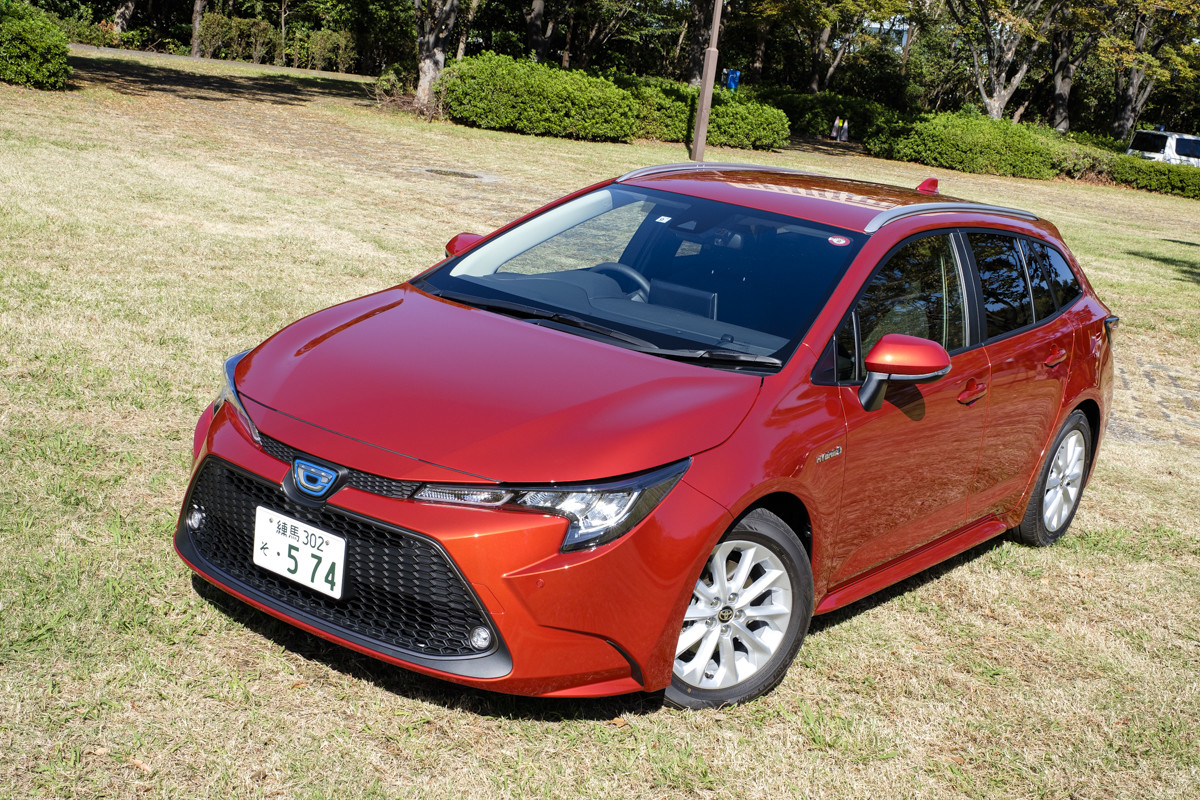 新型になり桁外れの乗り心地に！時代を象徴するクルマ「カローラ」を分析