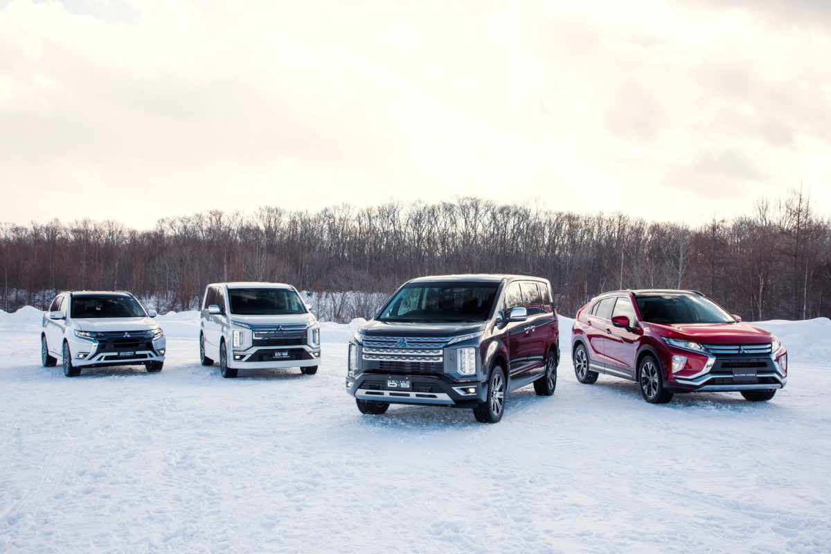 雪景色の中、日産と三菱自動車の実力派車種をテスト試乗。雪上での実力はいかに!?