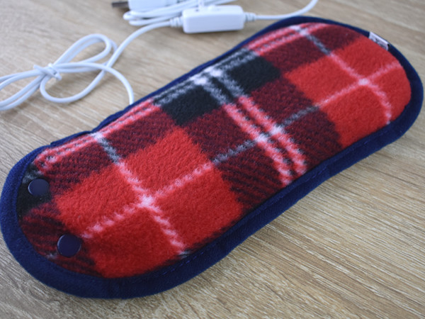 まさに極楽気分！ 首にも利用できるアイウォーマー「USB Eye Warmer」レビュー