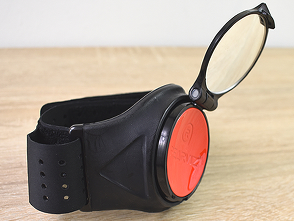 ロードバイカー待望のアームミラーがあった! 360度角度調節できる「ST-35 SPORTS WEARABLE BIKE MIRROR」レビュー