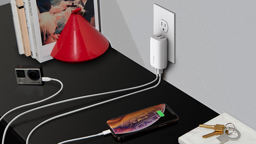 省スペースで邪魔にならない！ PDにも対応、ベルキン「BOOST↑CHARGE USB充電器」シリーズ