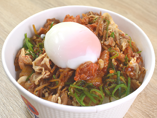 大好評につきレギュラー化! 熱狂的なファンが歓喜した松屋の「ビビン丼」