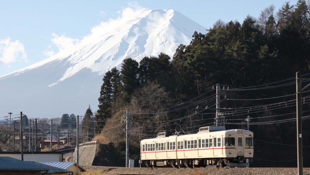迫力の富士山が出迎える「富士急行線」――とっても気になる10の秘密