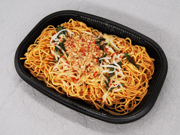 ローソンオリジナルの創作メニュー!? パンチのある辛味が絶品の「麺屋はなび監修 台湾焼そば」