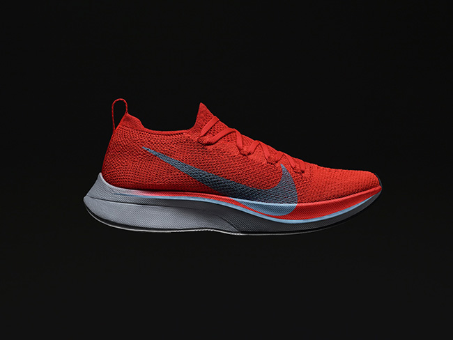↑ナイキ「ナイキ ズーム ヴェイパーフライ 4% フライニット」(写真提供/ NIKE)