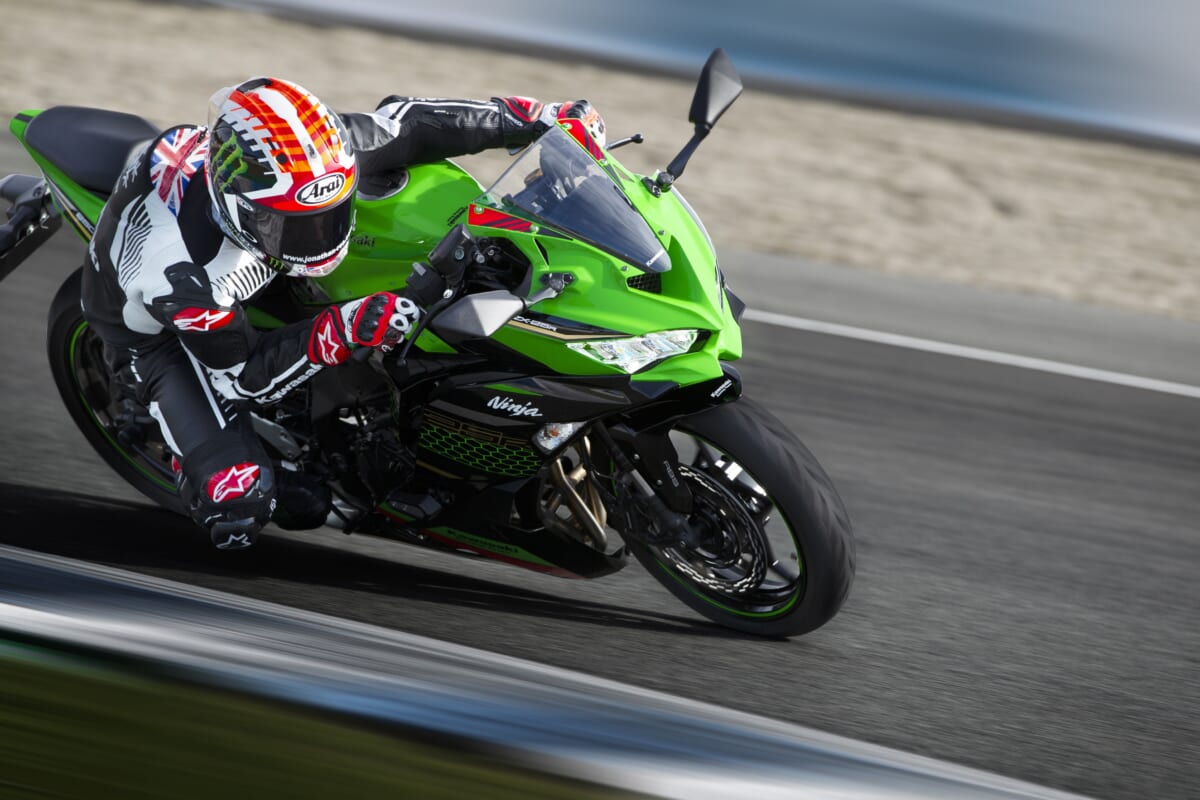 カワサキの本気だ! 4気筒モデル「Ninja ZX-25R」が新登場
