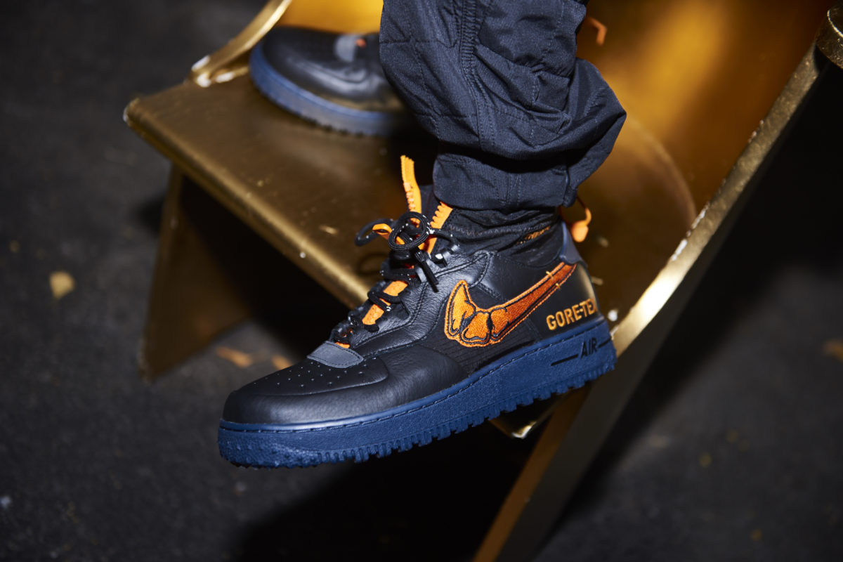 NIKE × GORE-TEXのコラボスニーカーを手作りでリメイク・カスタム！ こりゃ垂涎ものだね