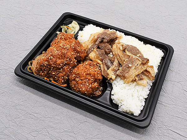 夢のコラボ“唐揚げ×焼肉”が実現！ ローソンの「ピリ辛唐揚＆牛焼肉弁当」が最強すぎると話題