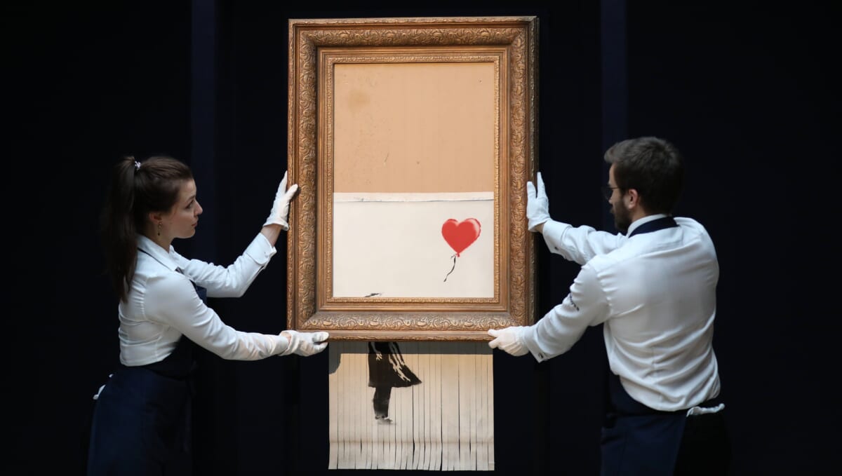 バンクシーは一体何が凄いのか？ バンクシー展で知る、世界が熱狂する匿名アーティストの作品とアート性、人物像とは