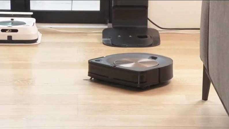 ルンバに魂が宿った!?「ソファを掃除して」が可能になる「史上最大のアップデート」の要点