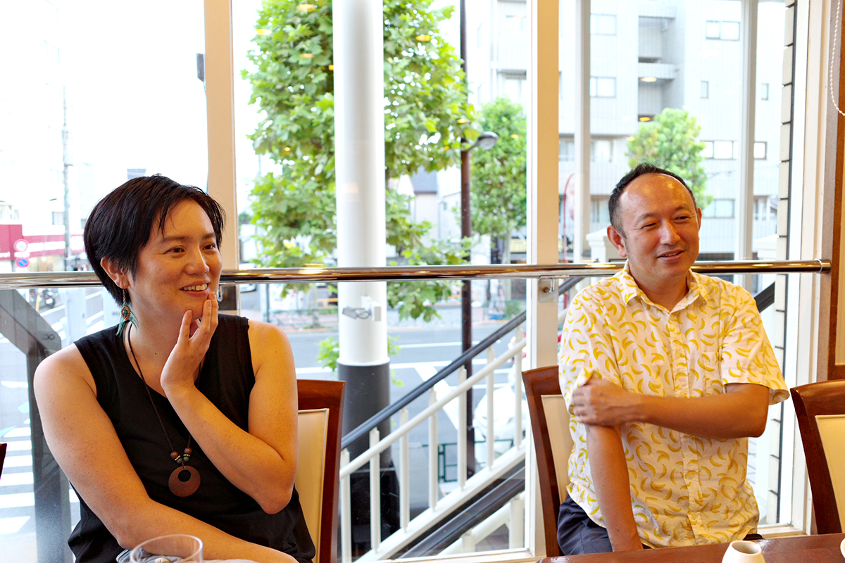 予告編がYouTube740万再生の注目作『喜劇 愛妻物語』監督夫妻に訊く、夫婦円満の秘訣