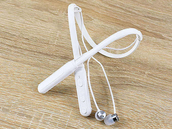 ゴロゴロしながら音楽が聴ける！ 耳が痛くなりにくい「寝ながらBluetoothイヤホン」レビュー
