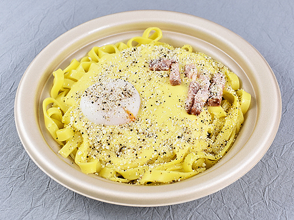 美味しすぎて連呼しちゃう!? ローソン「濃厚！ カルボ！ カルボ！ カルボ！」の気になるお味は……?