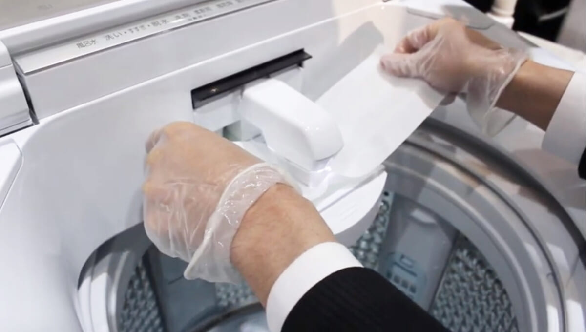 「シミが一瞬で取れる突起」かつ「容量14kg」が画期的! 最新洗濯機アクア「Prette」が狙い目だ