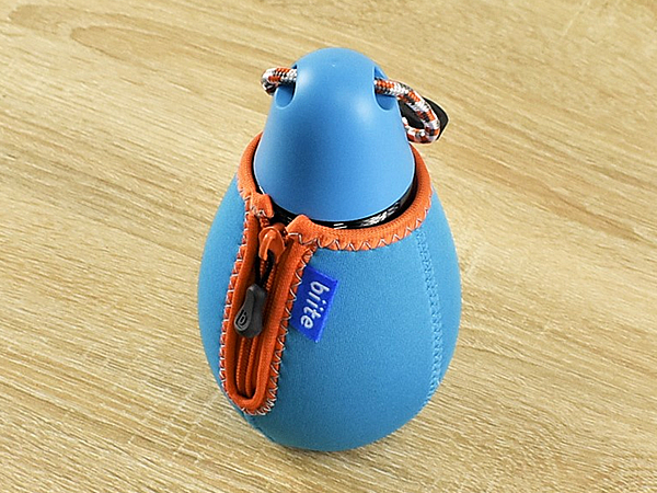 コップ代わりに使ってもおしゃれ！ 個性的なデザインの「ドロップボトル 500ml」レビュー
