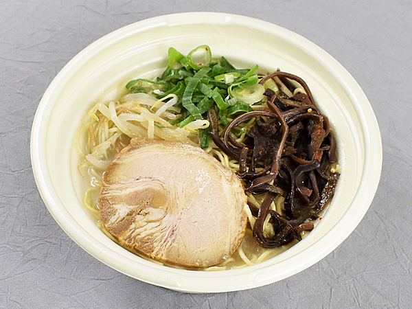 今年35周年の老舗ラーメン店！ セブン−イレブン「一風堂監修 博多とんこつラーメン」のこだわりとは…？