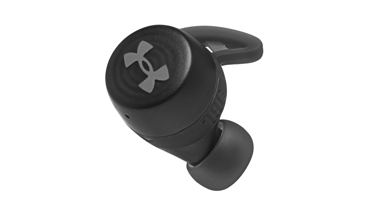 アンダーアーマー×JBLコラボ! 30%小さくなった完全ワイヤレス「UA TRUE WIRELESS STREAK」
