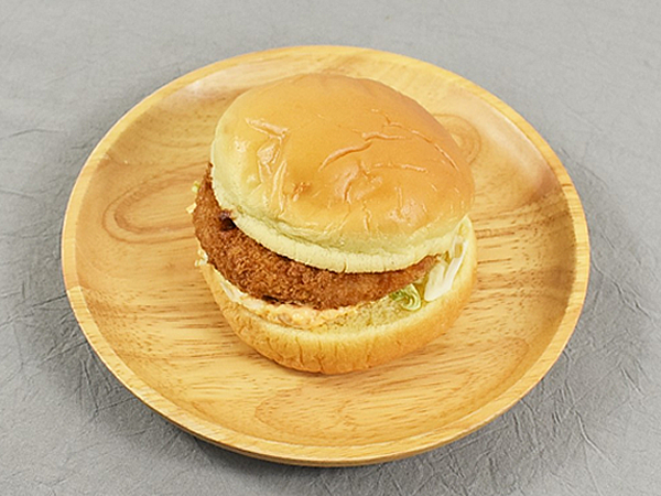 高橋一生のCMソングにも注目！ マックの「コク旨ビーフシチューグラコロ」はこの冬を彩る贅沢バーガー