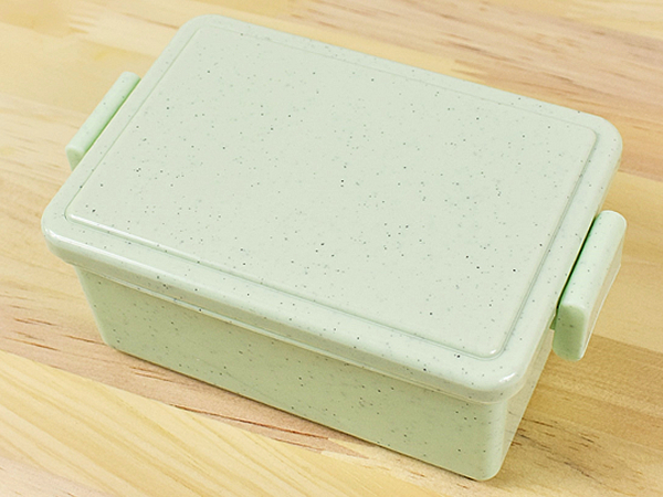 フタがそのまま保冷材に！ グッドデザイン賞を受賞したお弁当箱「GEL-COOL square L」レビュー