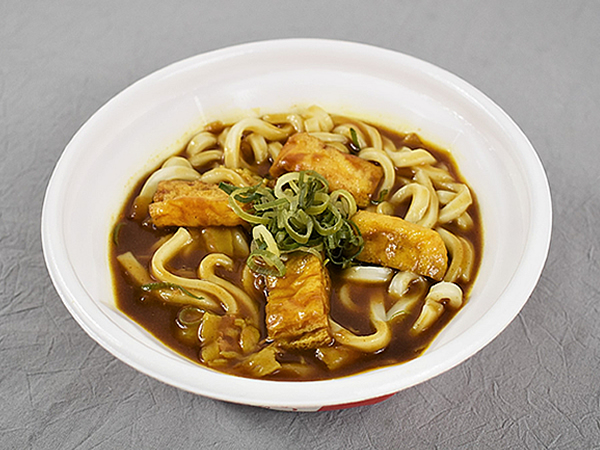 辛くなくて食べやすい！ なか卯の「新カレーうどん」は“和風だし”がポイント？
