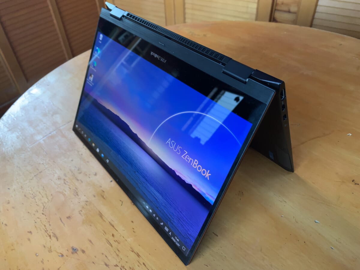 ホームシアターにもなる美しすぎる2in1デバイス、ASUS ZenBook Flip S UX371EAを使ってみた