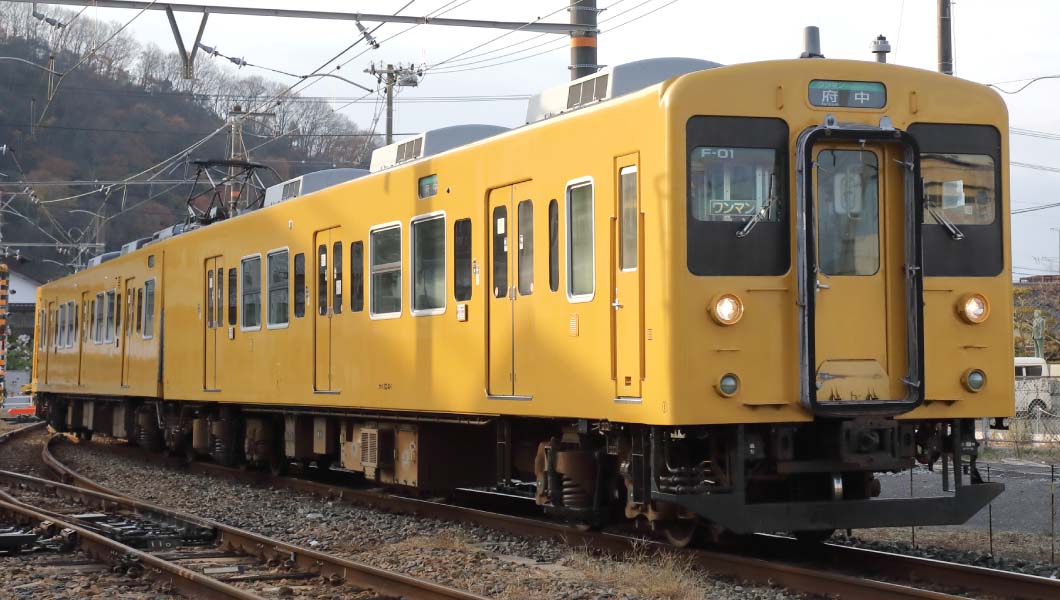 ローカル線用の国鉄形電車「105系」と「123系」の気になる行く末