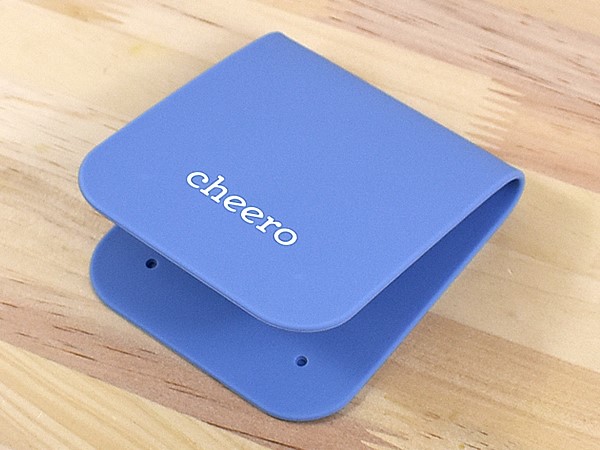 スマホスタンドにもバッグハンガーにもなる！ 「おはよう日本」に登場して注目を集めた「cheero CLIP Plus」レビュー