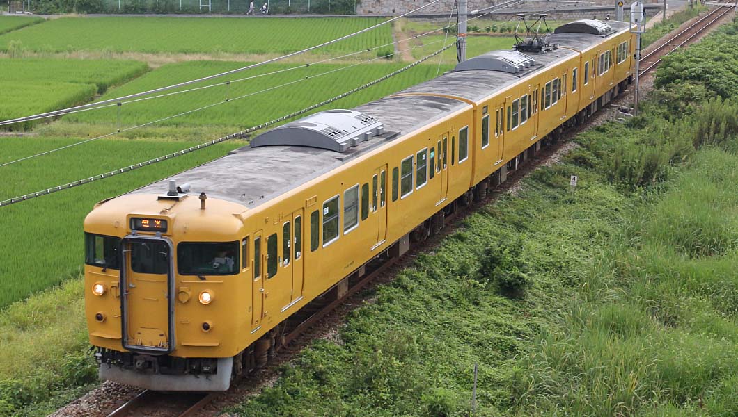ユニークな改造車両も活躍!?—国鉄近郊形電車「115系」を追う【西日本編】