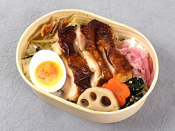 「氷温熟成」された鶏の糀しょうゆ焼が絶品！ 食生活を見直したい人におススメなローソンのお弁当