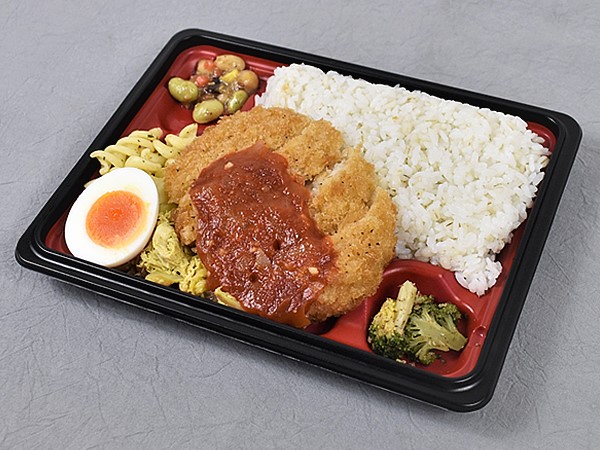 ガッツリ食べられて、栄養バランスも良いなんて!! ローソン「チキンカツとおかず充実バランス弁当」
