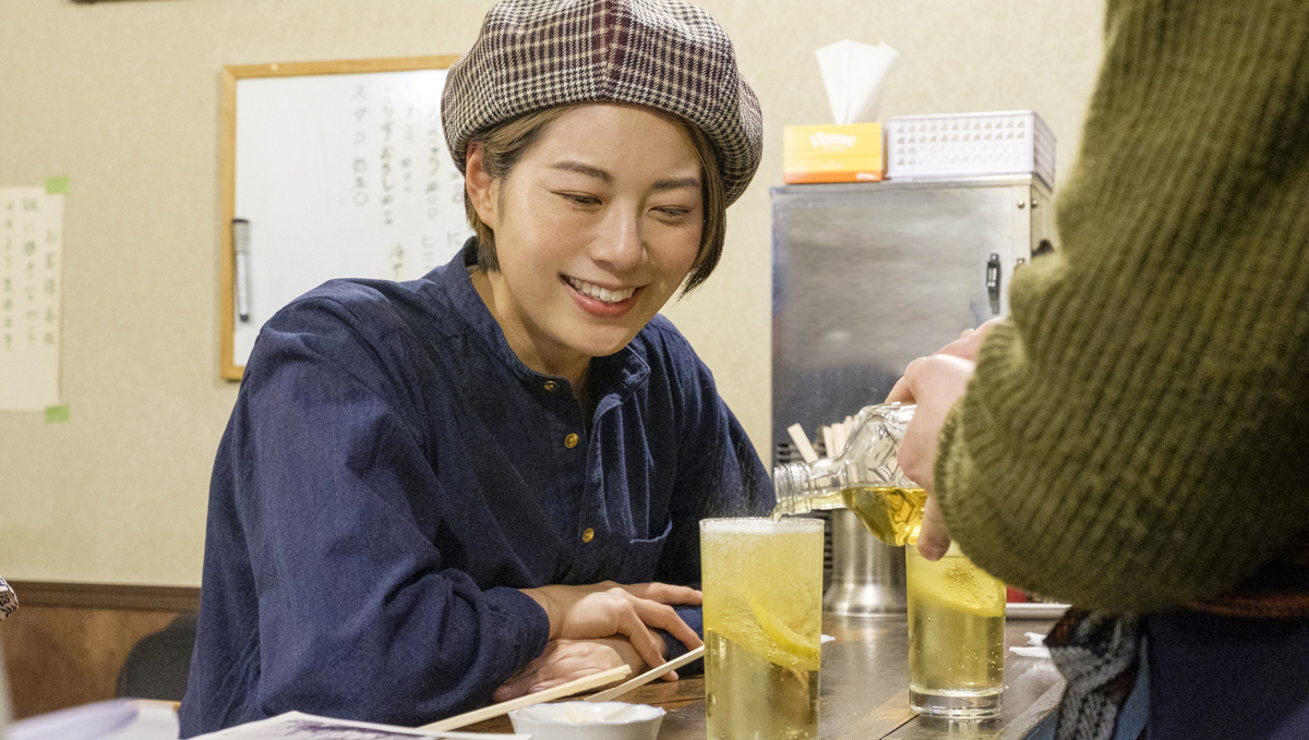 【東京・大衆酒場の名店】酎ハイ街道をゆく。八広・亀屋の“ボール” 受け継がれる秘伝レシピの噺