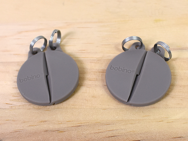 キーホルダーかと思いきや…？リュックを簡単にロックできる「ZIPPER CLIP」レビュー