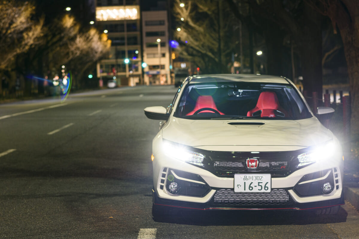 ホンダ「シビック TYPE R」を試乗してスポーツカーの魅力について考えてみた