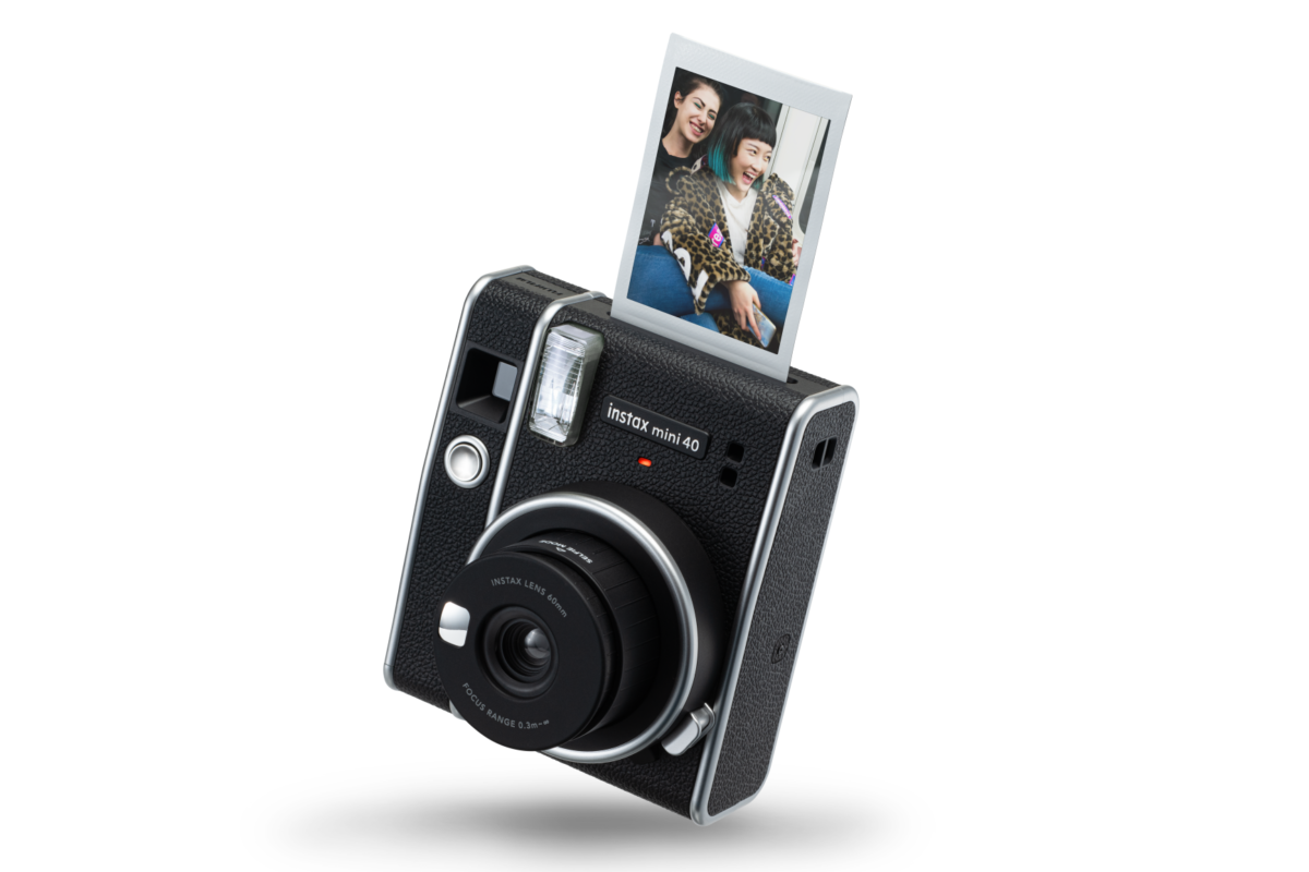 クラシックデザインがむしろ新しい！ “チェキ”新モデル「instax mini 40」が登場