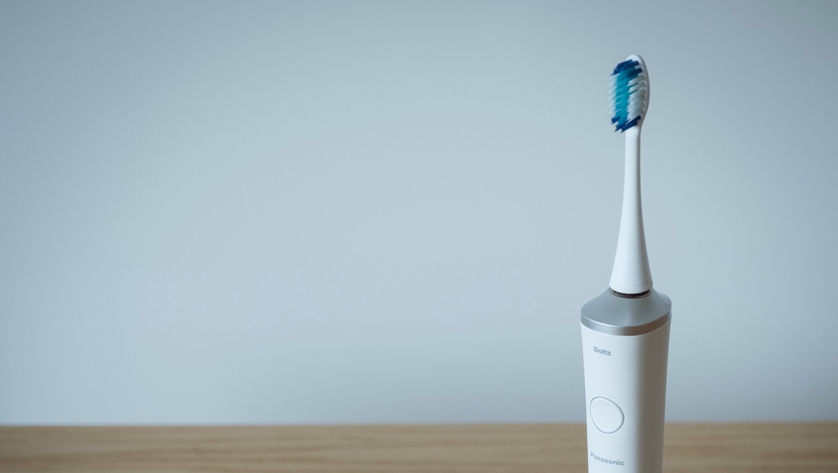 電動歯ブラシで「長年の悪習慣」が改善されて顔の筋トレも捗る【愛用品コラム60】