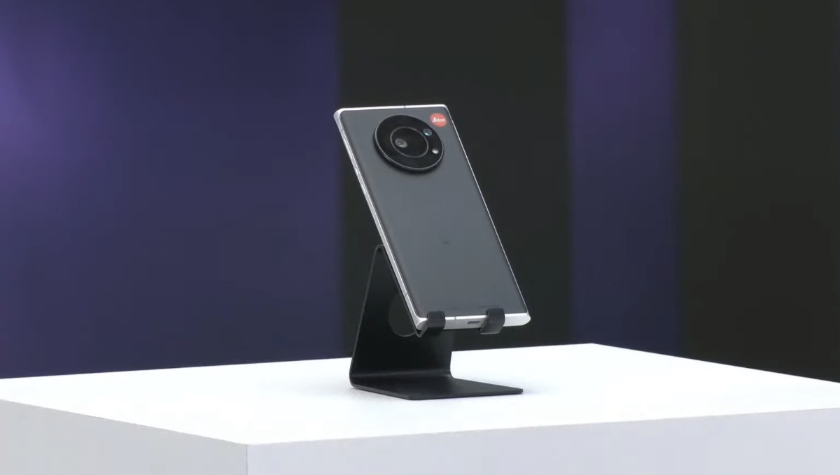 あのライカが初のスマホを作った！ 1インチセンサー搭載カメラの「LEITZ PHONE 1」発表
