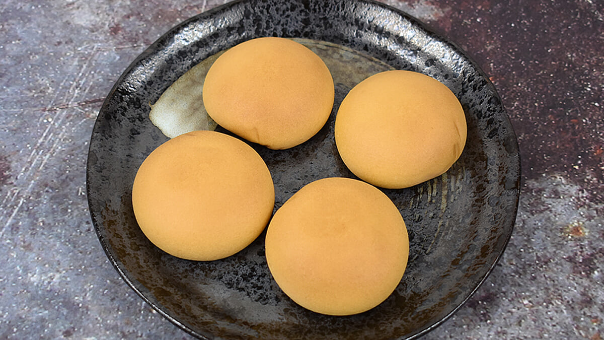 ミルクの香りが食欲を掻き立てる！ 自分のご褒美や”おもてなし”に「月化粧」（青木松風庵）を