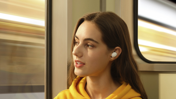 快適な装着感を実現したOPPOの低価格完全ワイヤレスイヤホン「OPPO Enco Buds」