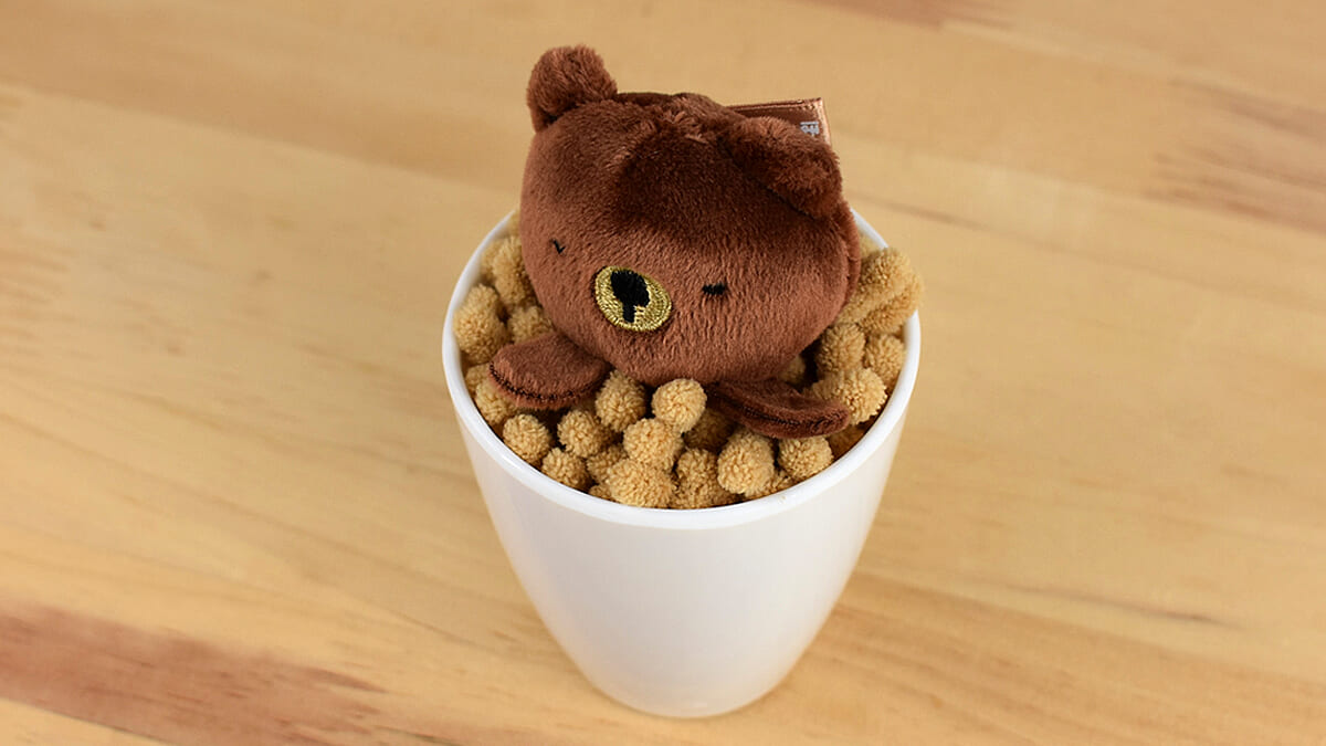 かわいすぎる！ 癒しの掃除グッズ「デスククリーナー ブラウンベア」レビュー