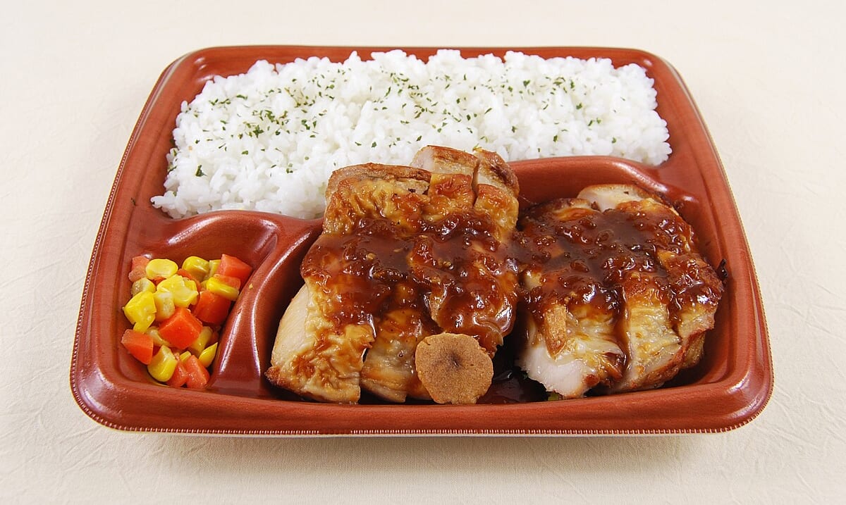 ガツンとにんにく香るスタミナ弁当！ ローソンの「これがチキンステーキ弁当」