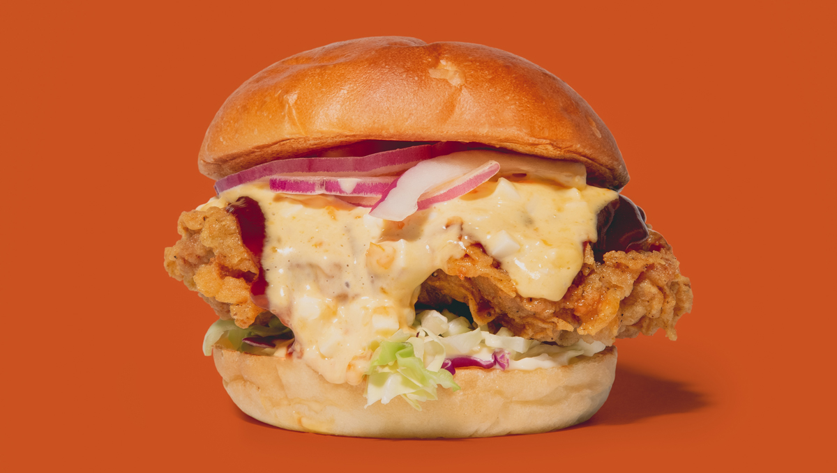 KFCに待った！ いまアツい「チキンバーガー」で注目すべき2つの新ブランド