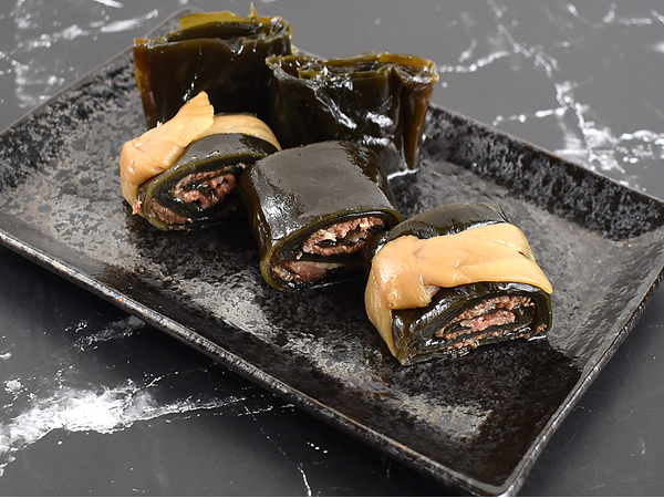 1等級厚葉昆布×米沢牛の衝撃コラボ！ 「米沢牛昆布巻」（タスクフーズ）は感動レベルの贅沢昆布巻